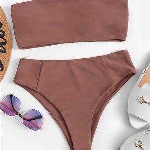 Bandeau With High Cut Bikini Set
